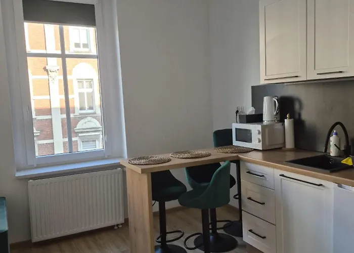 Szmaragd غليفيتسه